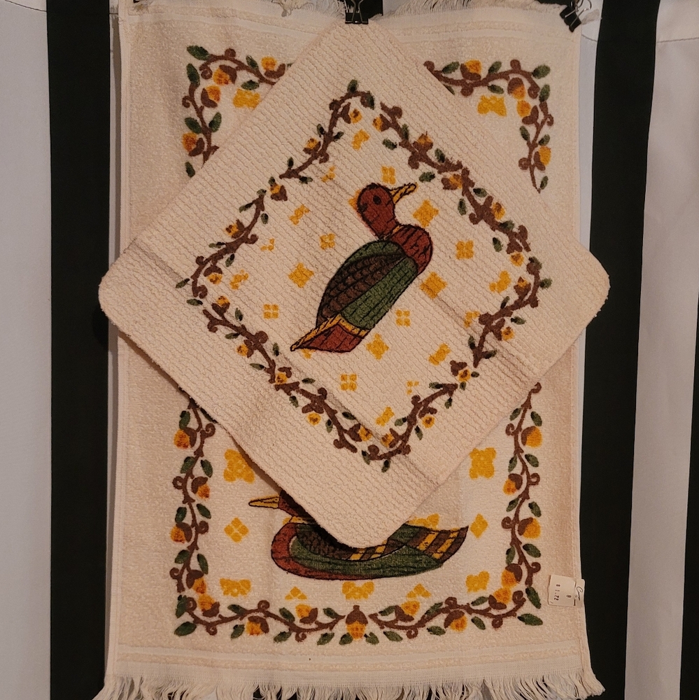 NOS Vintage Canon Handtowel/Washcloth Set